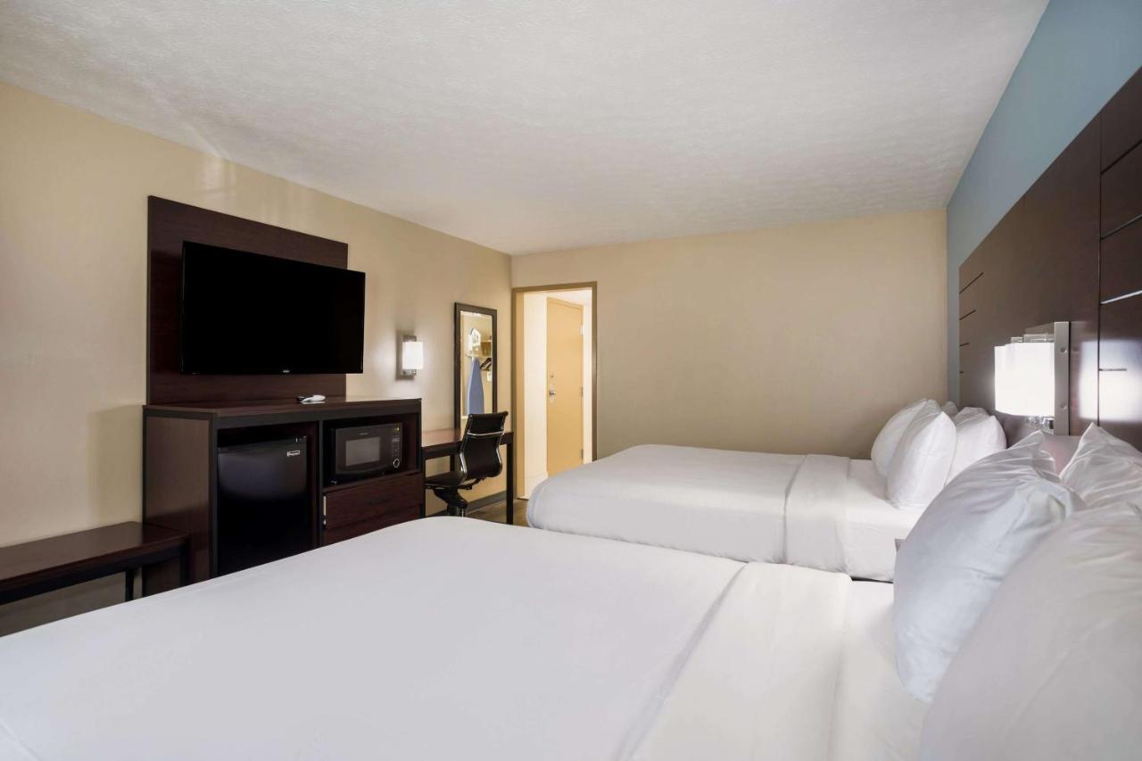 Surestay By Best Western General Nelson Hotel 3*